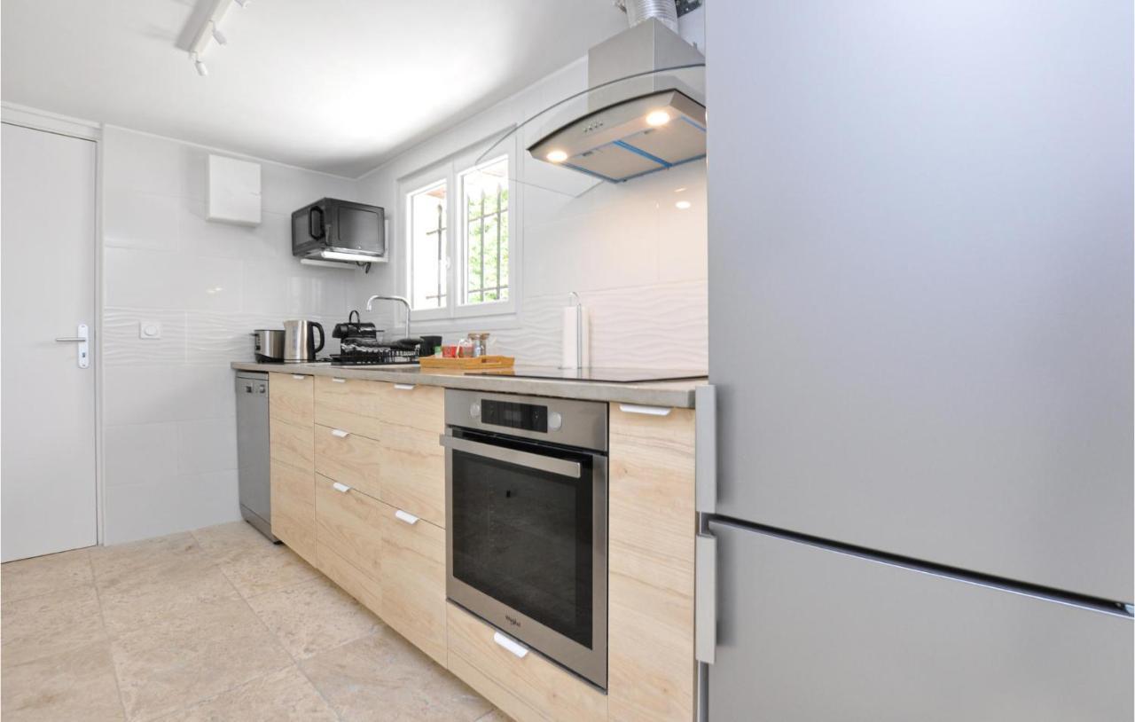 Awesome Apartment In Saint-Jeannet With Kitchen Buitenkant foto